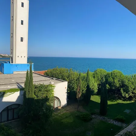 Marina Cape Sea View Aheloj